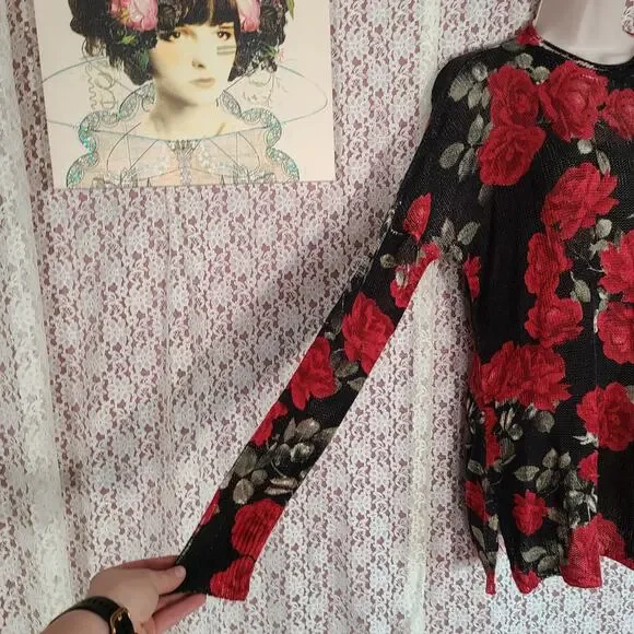 Show me your Mumu black red green oversized floral knit long sleeve top size xs - Picture 9 of 11